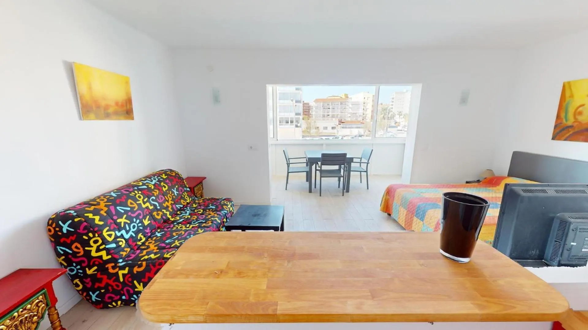 Miramar 8C Apartment Roses